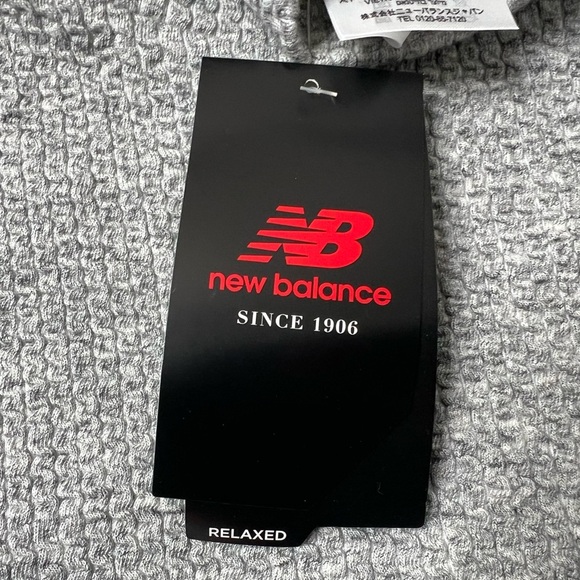 New Balance Transform Spring Loft Pullover Turtleneck Sweatshirt Large NEW 292 - Picture 5 of 5